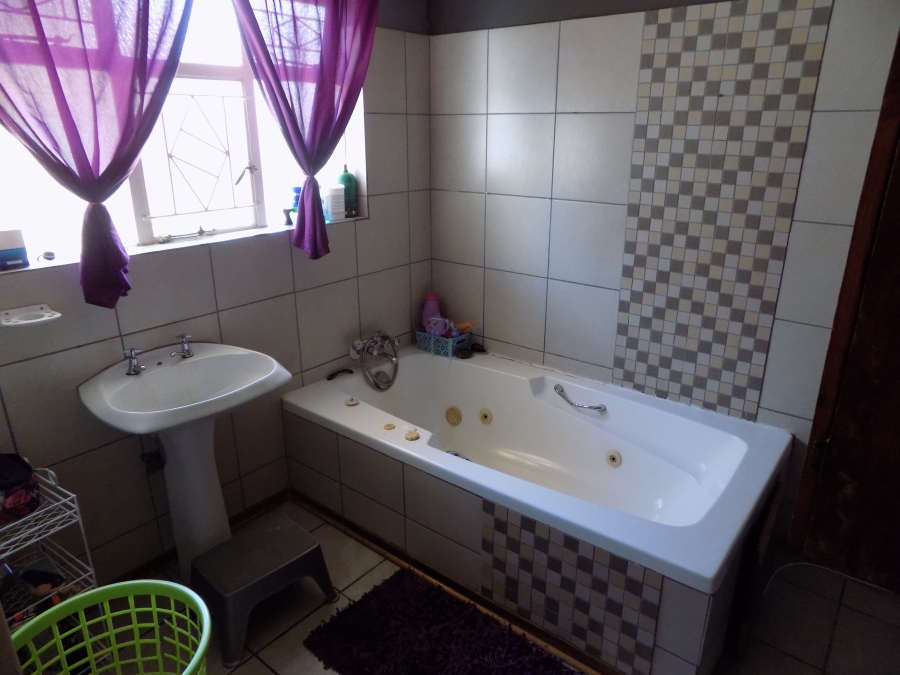 8 Bedroom Property for Sale in Ventersdorp North West
